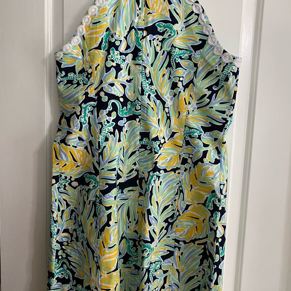 🌺 - CROWN & IVY TROPICAL HALTER DRESS